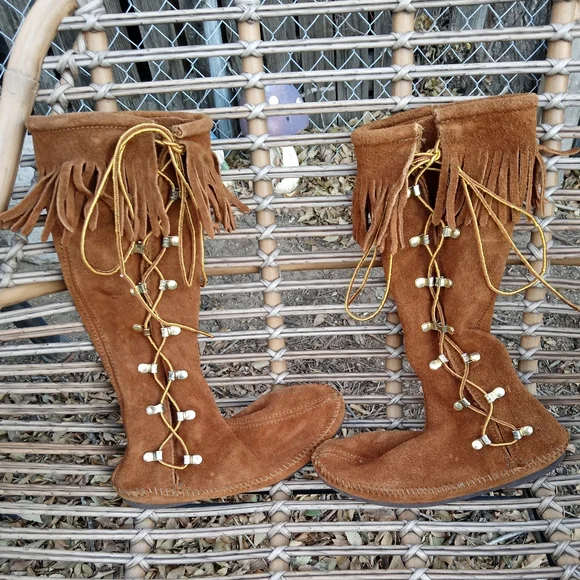 Updated Post: Rare Minnetonka Side-Lace, Knee-High, Leather Moccasin Boot. 7/7.5 - Picture 2 of 13
